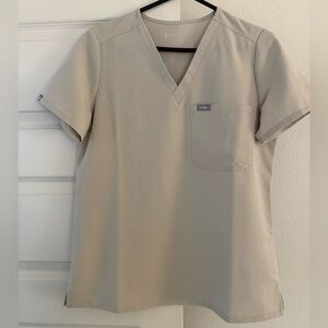 FIGS Catarina One Pocket Scrub Top Small, Zamora Jogger Small Color: Bone